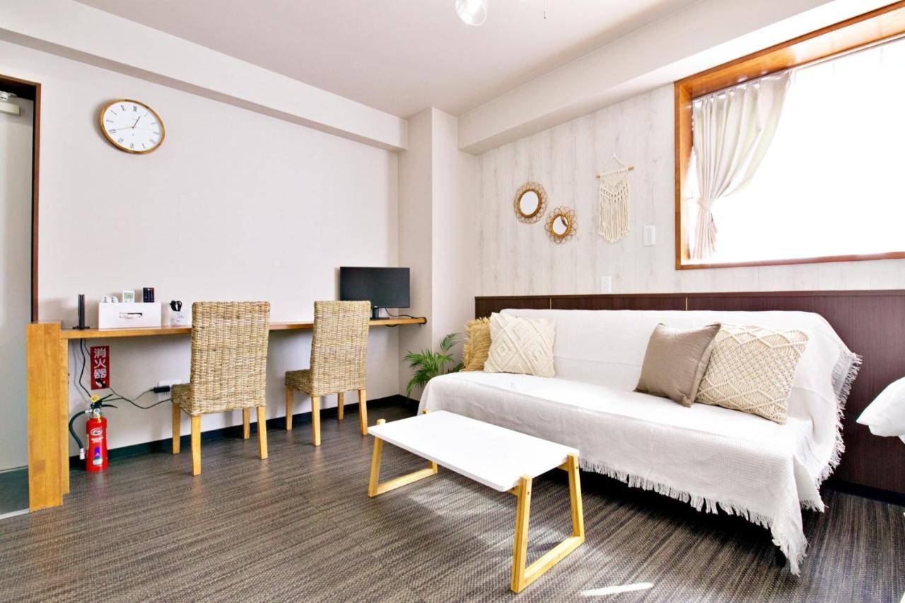 Tommy Condominium Wakasa 502 Naha Extérieur photo
